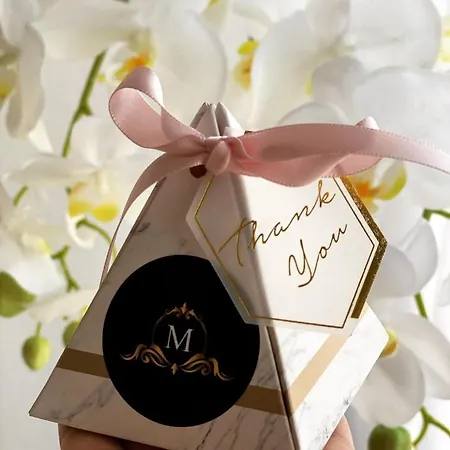 Malkoc - Luxury & *