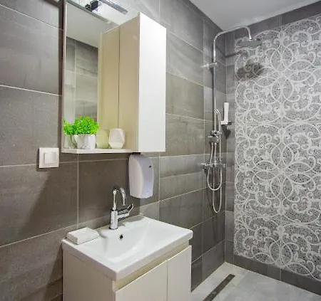 Nura Apartman *